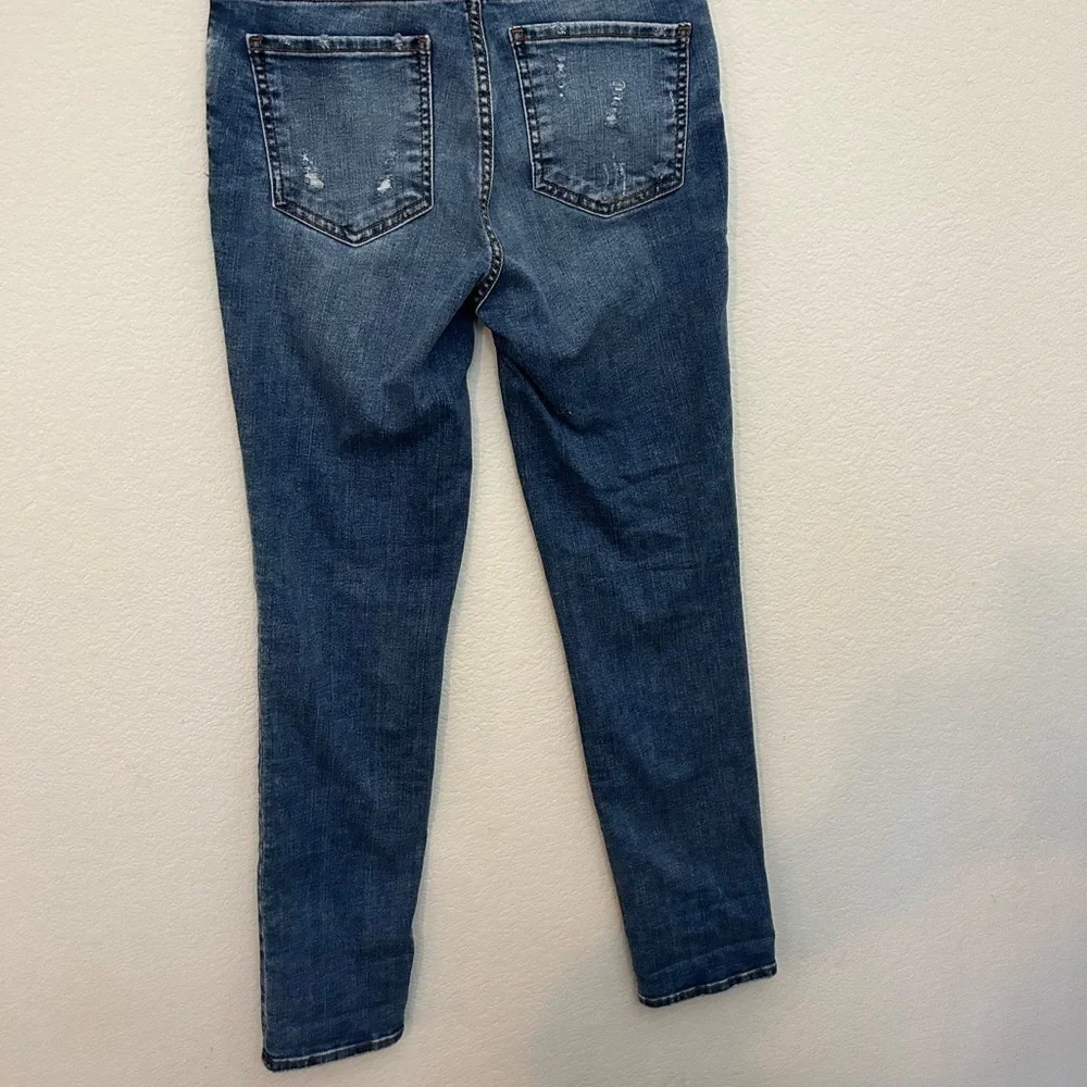NWT KUT from the Kloth Catherine Boyfriend Jeans Size 2